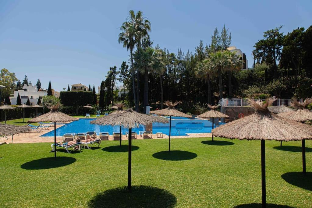 Awesome Apartment In Golden Mile/2Bed/Senorio Marb Marbella Zewnętrze zdjęcie